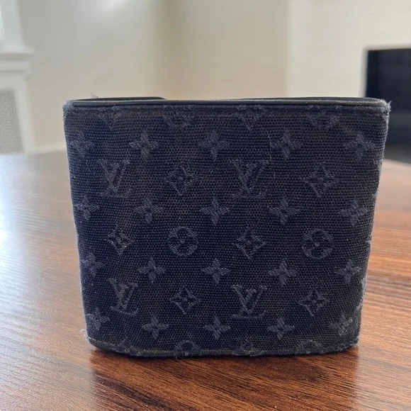 Louis Vuitton Mini Lin Compact Wallet - Picture 2 of 6